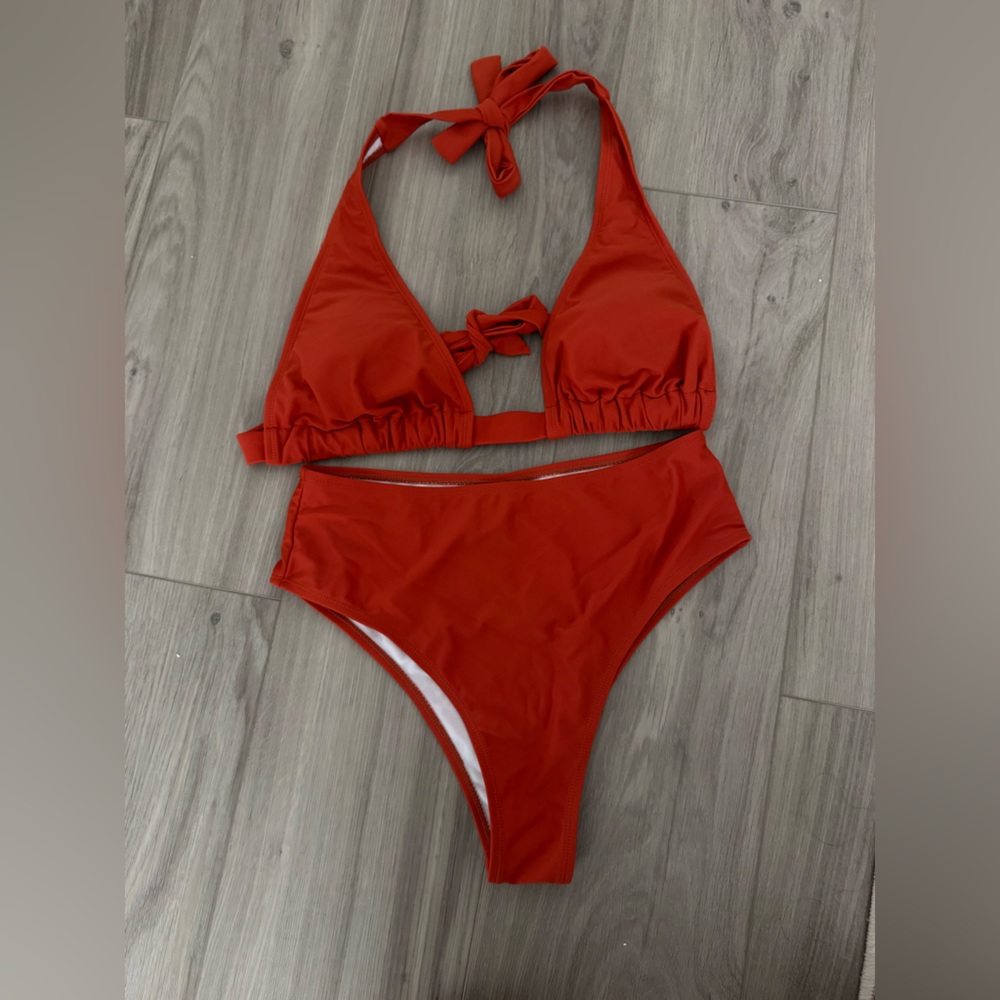 Vibrant Rust Bikini Set - Picture 4 of 4